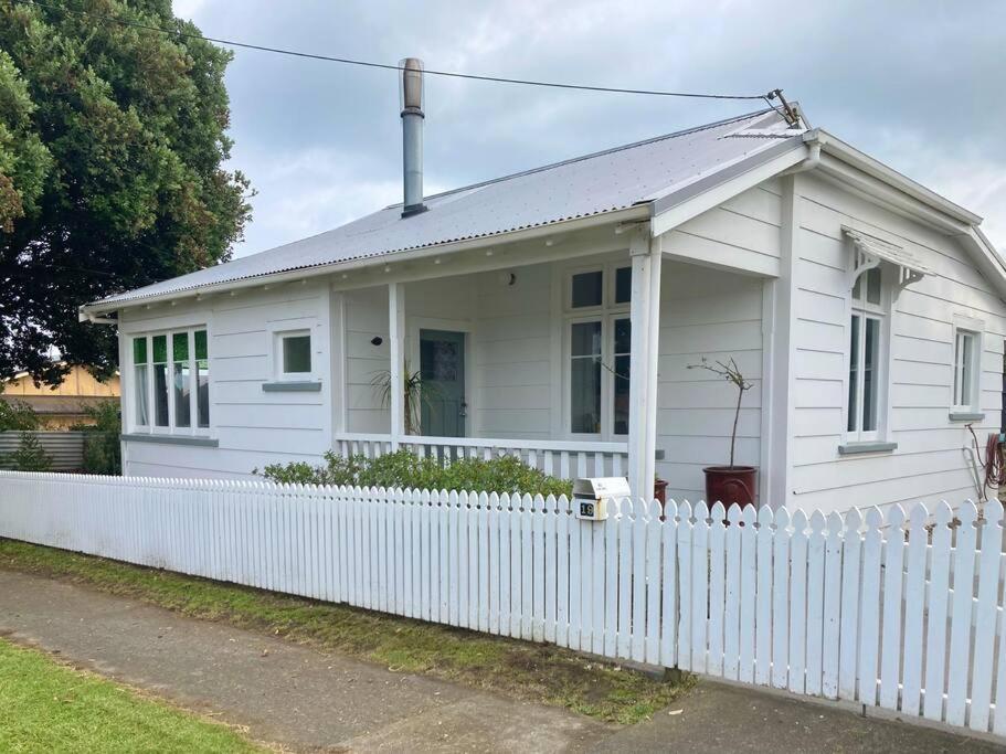 Artshack At The Beach Whanganui Εξωτερικό φωτογραφία